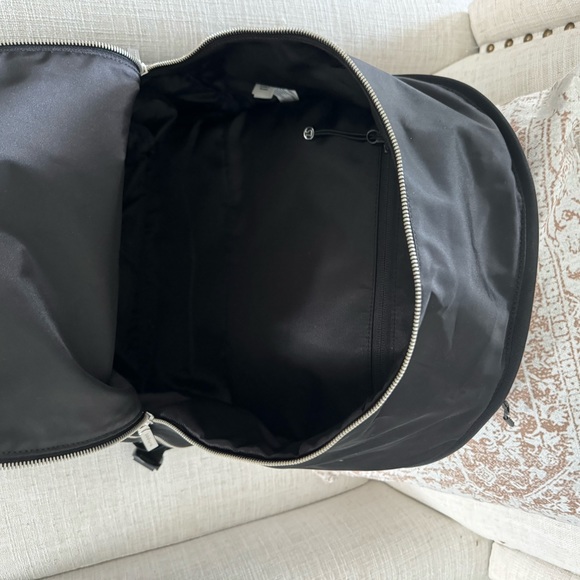 Lululemon Backpack - Picture 3 of 5